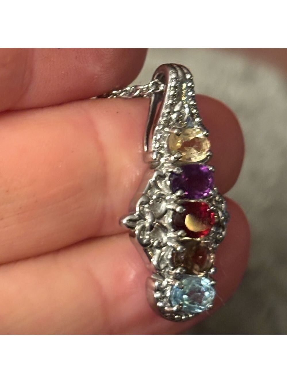 NWT EverTrue Multi Gemstone Chakra Rainbow 🌈 Pendant Necklace • 22in With Chain - Picture 4 of 13